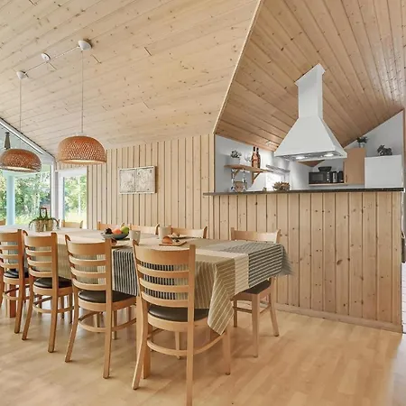 Nyaraló Nice Home In Vaeggerlose With Sauna Bøtø By